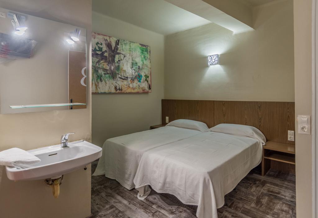 Hostal Sant Miquel Balaguer Buitenkant foto